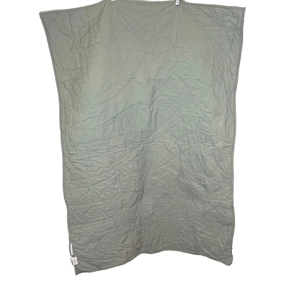 Crate & Barrel Kids Under the Sea Cotton Embroidered Quilt 40